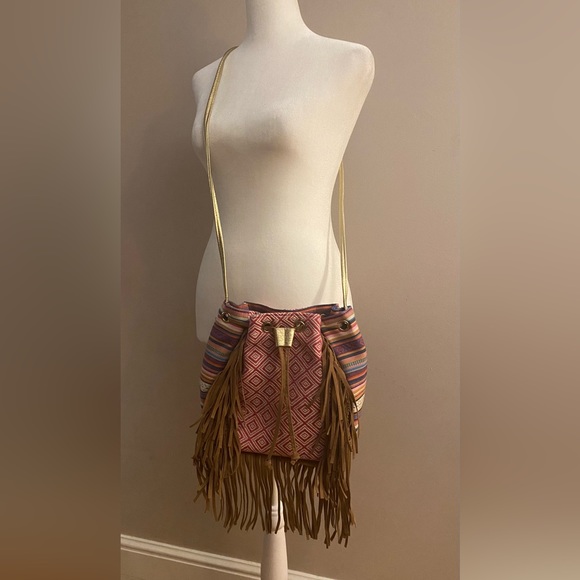 Boho Fringe Bag - Picture 4 of 10